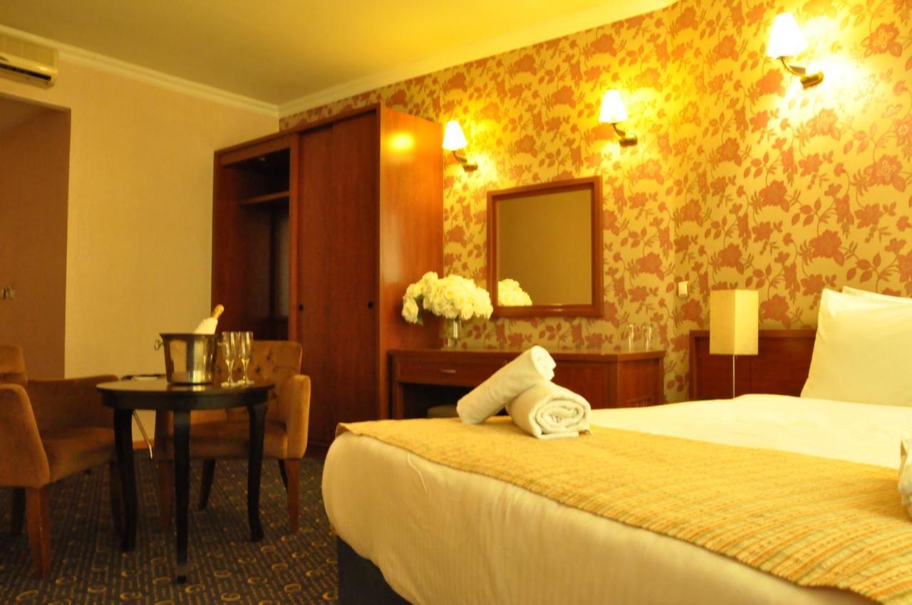 Kndf Marine Hotel Стамбул Екстер'єр фото