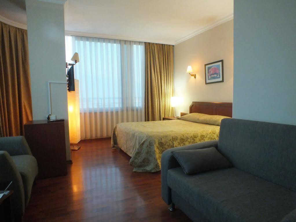Kndf Marine Hotel Стамбул Екстер'єр фото